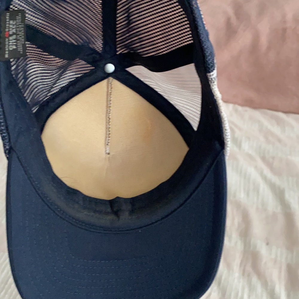 Hat adjustable - Picture 3 of 4